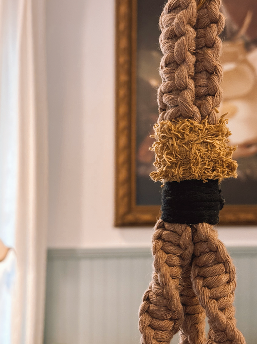 Hold No. 3, Plant Hanger