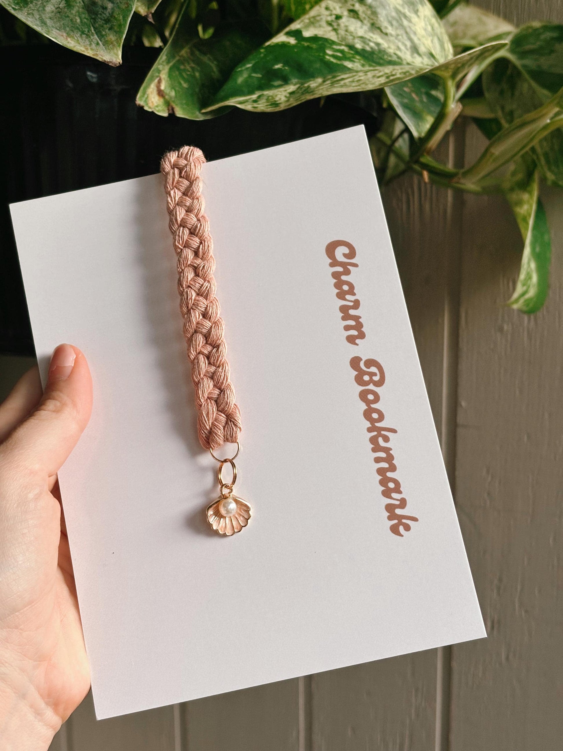 Pearl Seashell Charm Bookmark | Coastal Gift for Book Lovers | Book Accessories | Bookish Keepsake