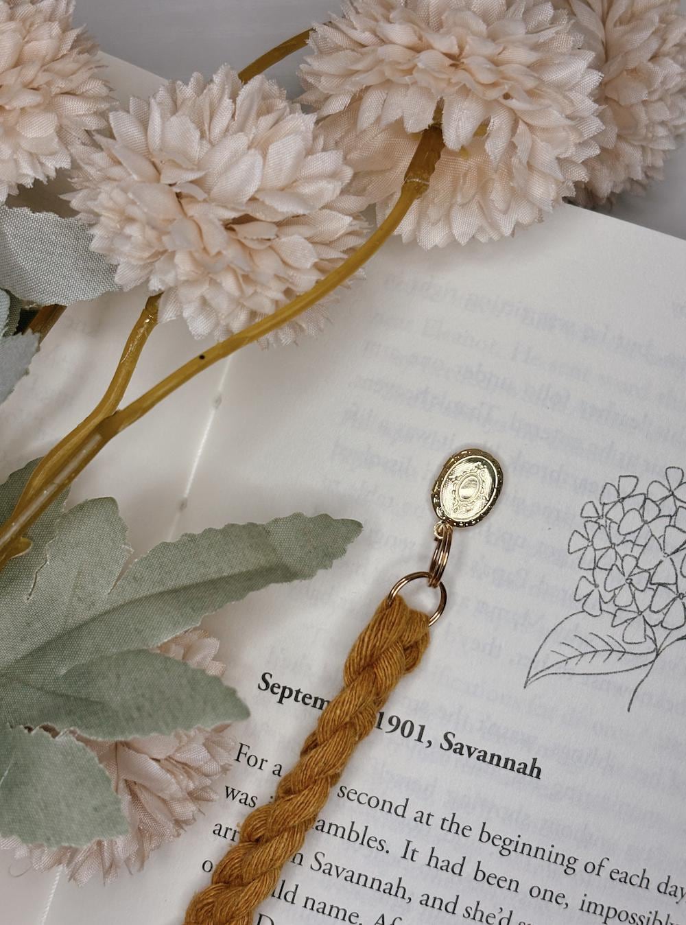 Personalized Locket Charm Bookmark | Cute Gift for Book Lovers | Book Accessories | Vintage Thoughtful Bookish Keepsake
