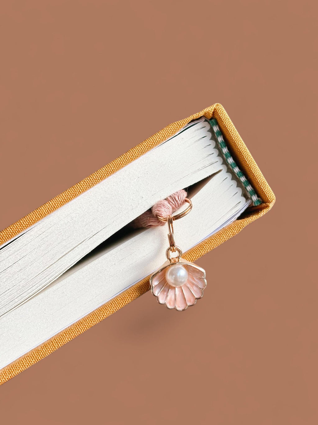 Pearl Seashell Charm Bookmark | Coastal Gift for Book Lovers | Book Accessories | Bookish Keepsake