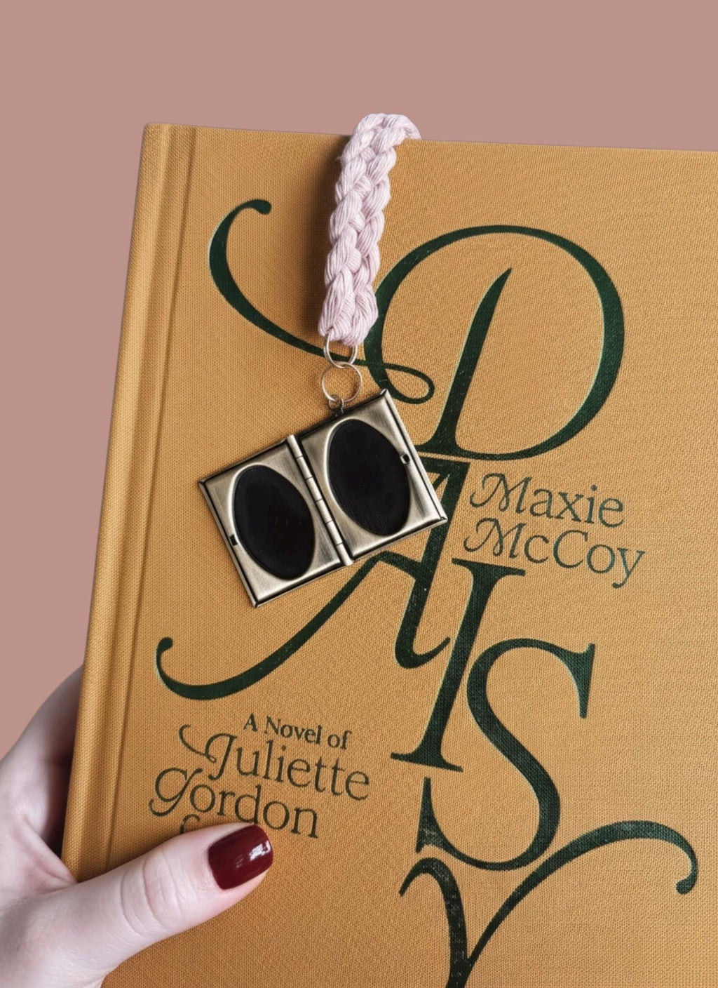 Functional Book Locket Bookmark | Personalized Photo Bookmark | Gift for Book Lovers | Page Marker | Page Keeper